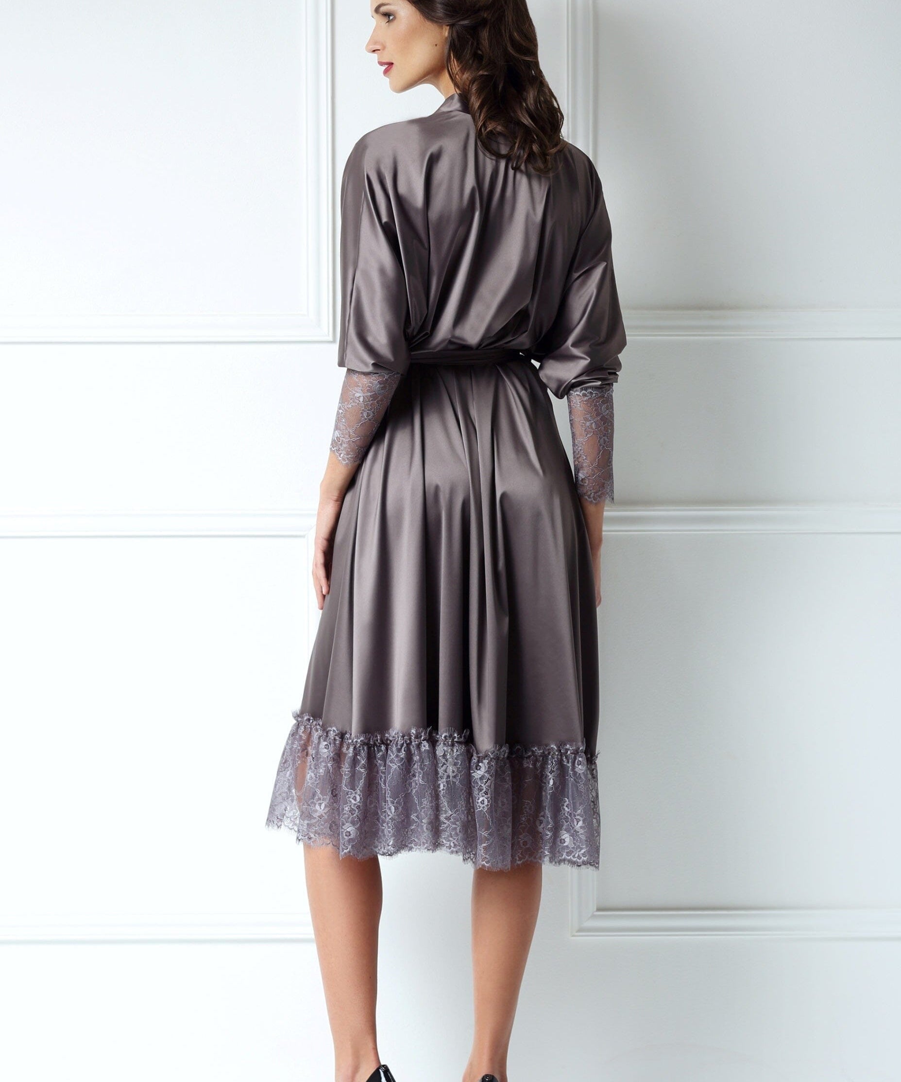  Sunday Robe Truffle Product Amoralle